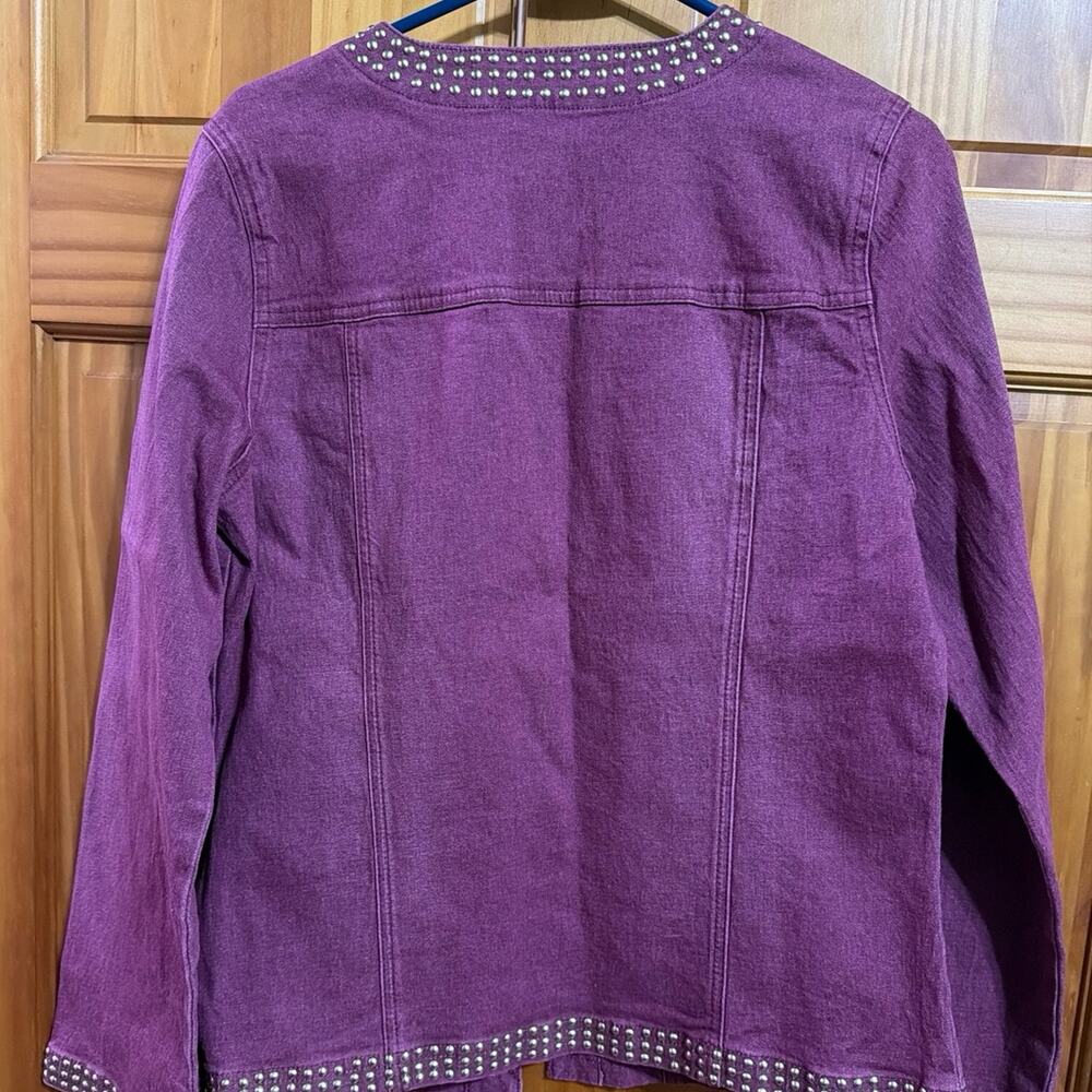 Vintage DG2 Purple Denim Studded Jacket with unique closures Size Medium - Picture 4 of 5